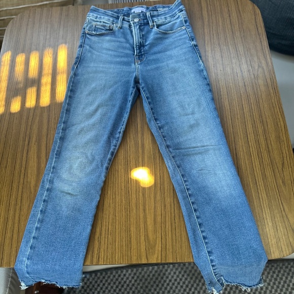 Good America Good Legs Straight Jeans - Picture 1 of 3